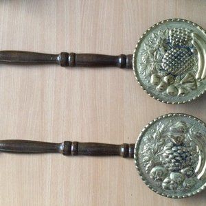 2 vintage wall hangers with brass fruits plate wood handle made in England